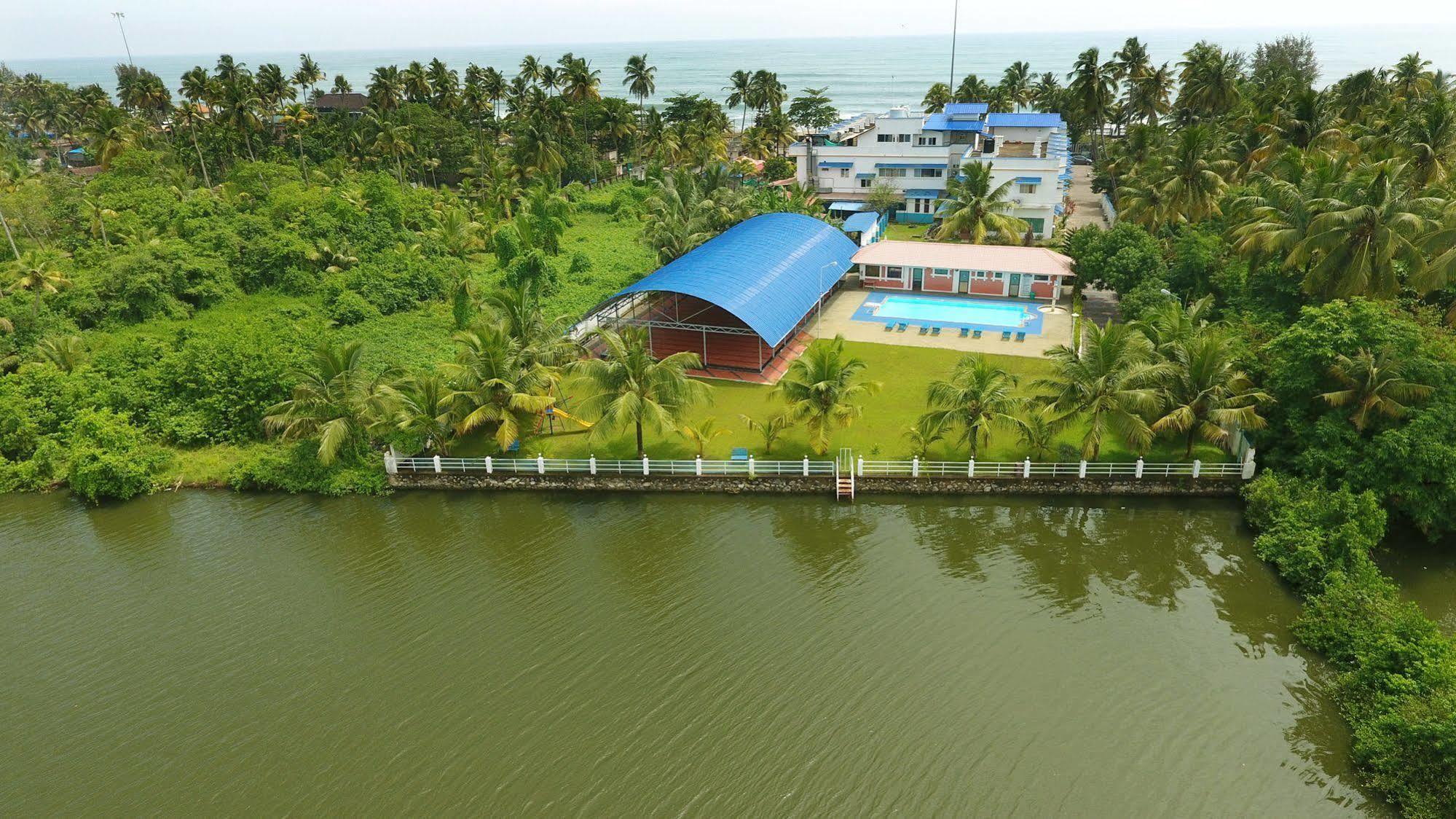 Blue Waters Cherai Cherai Beach Esterno foto